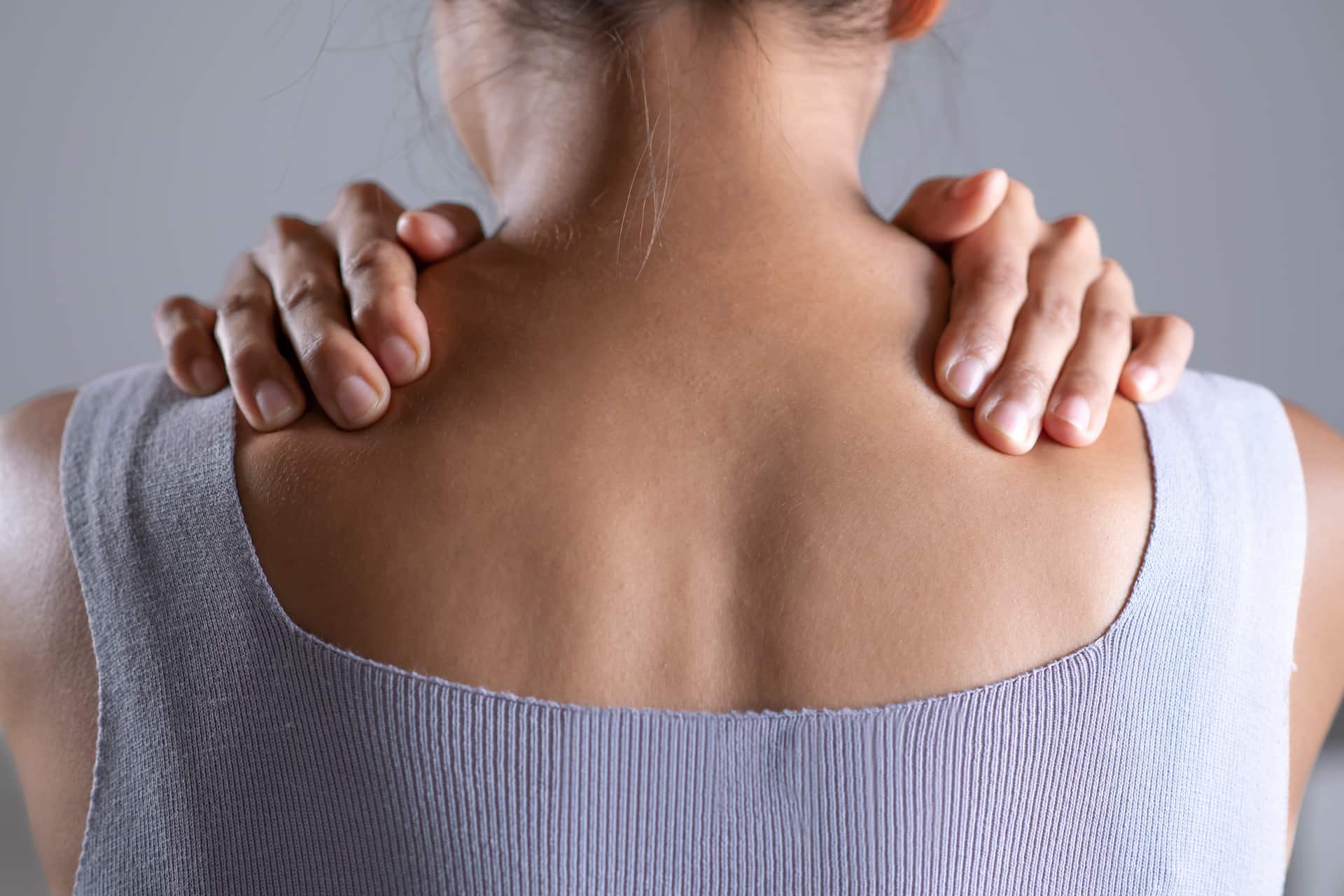 dolor de hombros causas